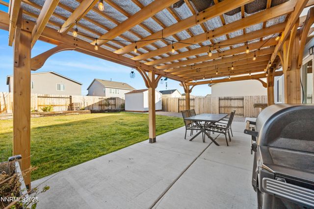 1383 Old Barn Road, Sparks, NV 89436