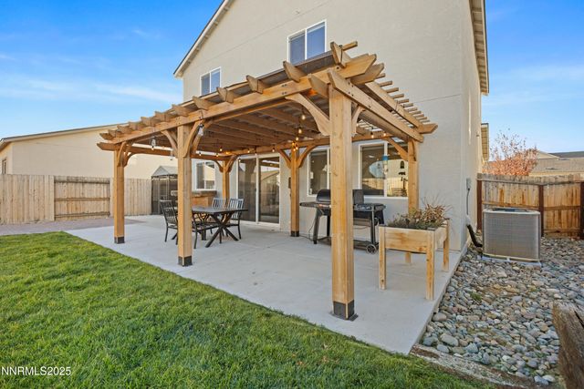 1383 Old Barn Road, Sparks, NV 89436