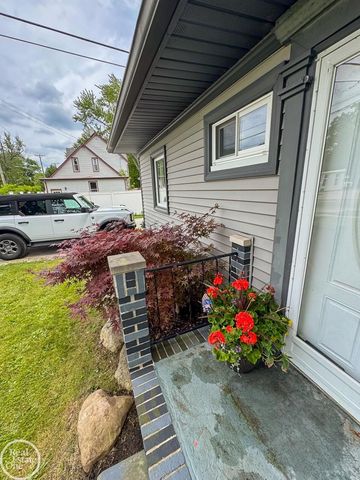 1116 Garfield Street, Port Huron, MI 48060