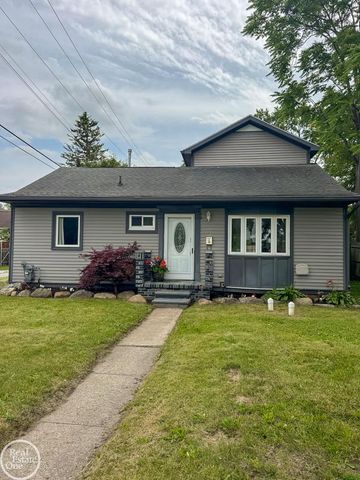 1116 Garfield Street, Port Huron, MI 48060