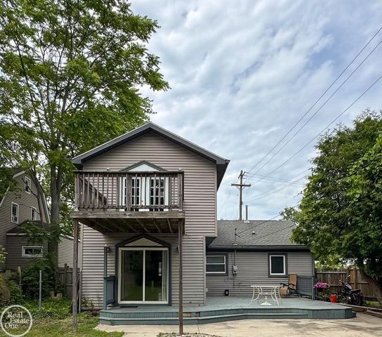 1116 Garfield Street, Port Huron, MI 48060