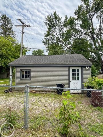 1116 Garfield Street, Port Huron, MI 48060