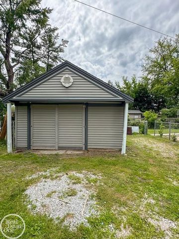 1116 Garfield Street, Port Huron, MI 48060