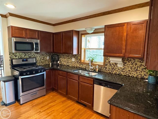 1116 Garfield Street, Port Huron, MI 48060