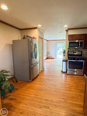 1116 Garfield Street, Port Huron, MI 48060