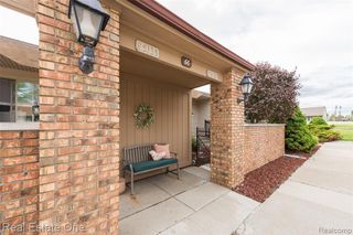 25137 Jefferson Court 4, South Lyon, MI 48178
