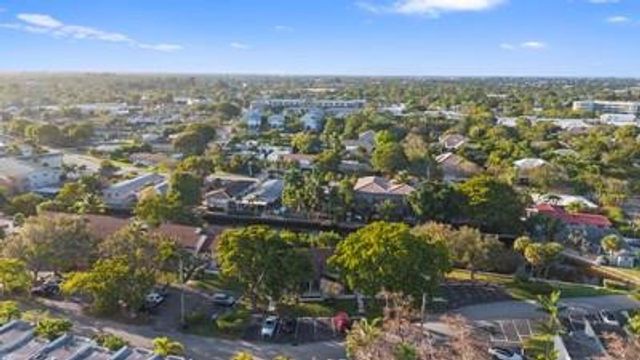 681 Kensington Place D101, Fort Lauderdale, FL 33305