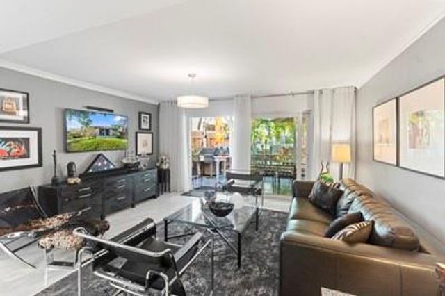 681 Kensington Place D101, Fort Lauderdale, FL 33305