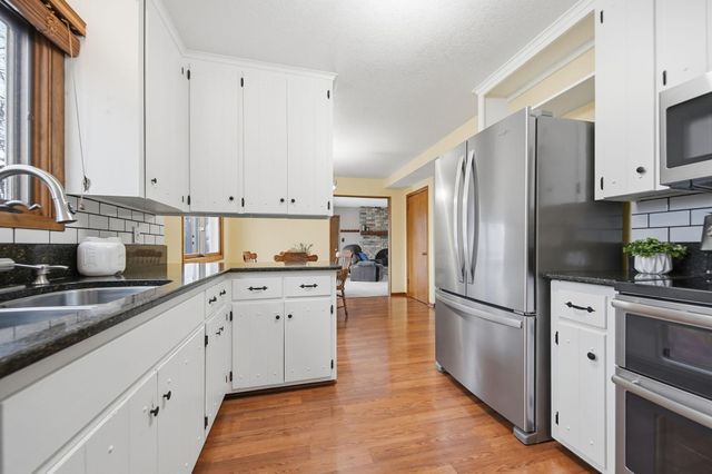 3713 Sun Terrace, White Bear Lake, MN 55110