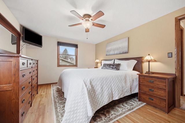 3713 Sun Terrace, White Bear Lake, MN 55110