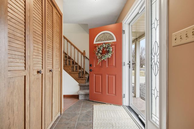 3713 Sun Terrace, White Bear Lake, MN 55110