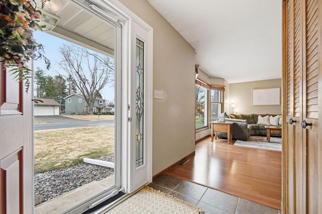 3713 Sun Terrace, White Bear Lake, MN 55110