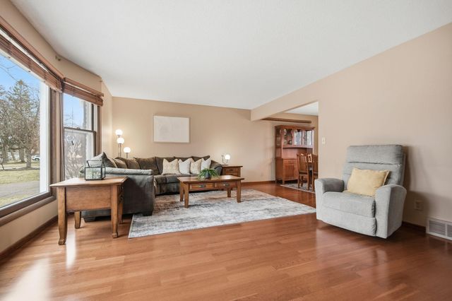 3713 Sun Terrace, White Bear Lake, MN 55110