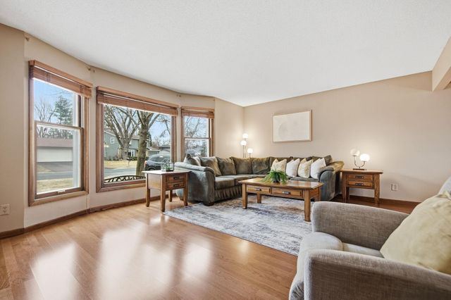 3713 Sun Terrace, White Bear Lake, MN 55110