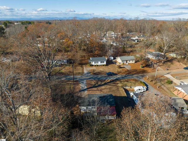 115 Cooley Street, Duncan, SC 29334