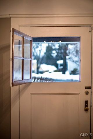 104 Burlingame Road, Syracuse, NY 13203