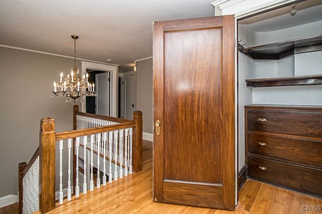 104 Burlingame Road, Syracuse, NY 13203