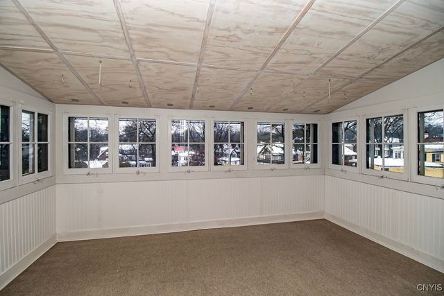 104 Burlingame Road, Syracuse, NY 13203