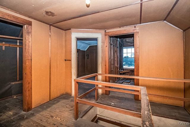 104 Burlingame Road, Syracuse, NY 13203