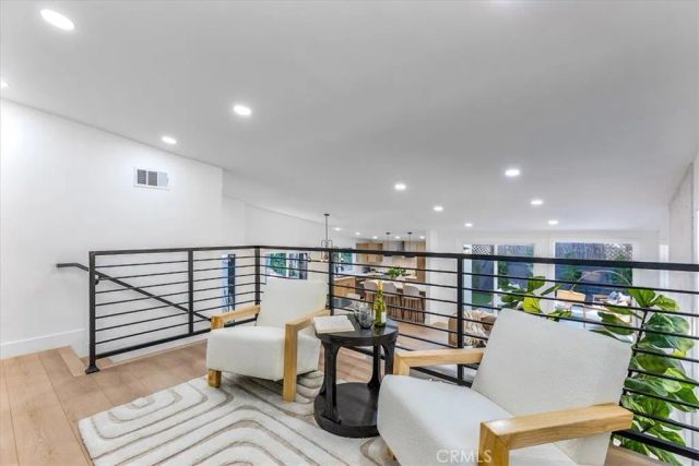 9921 Westwanda Drive, Beverly Hills, CA 90210