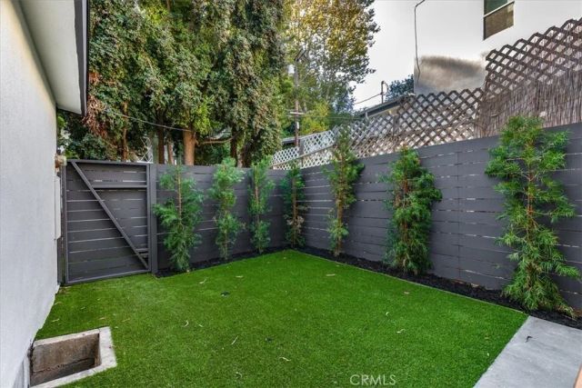 9921 Westwanda Drive, Beverly Hills, CA 90210