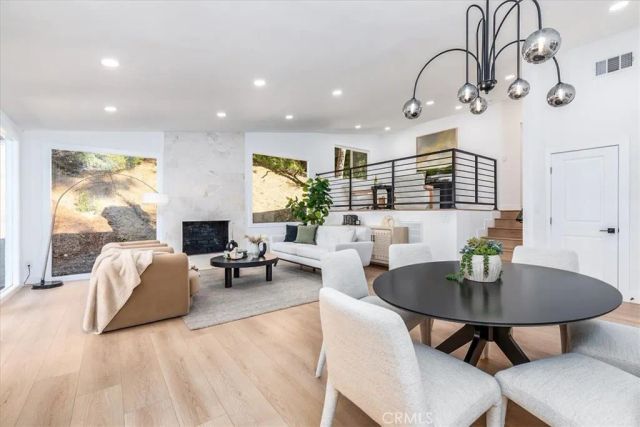 9921 Westwanda Drive, Beverly Hills, CA 90210