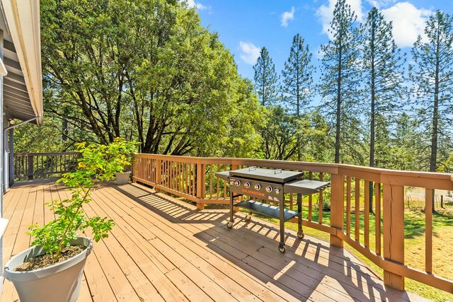 8581 State Highway 193, Placerville, CA 95667