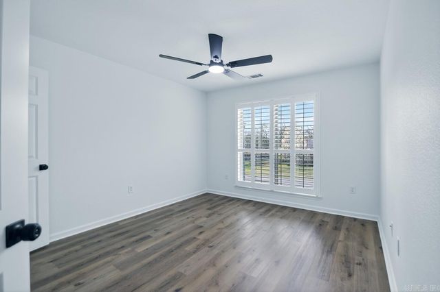 582 Crepe Myrtle Loop, Cabot, AR 72023