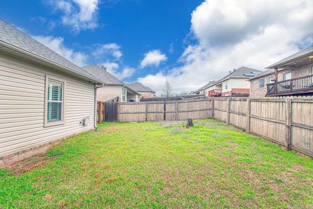 582 Crepe Myrtle Loop, Cabot, AR 72023