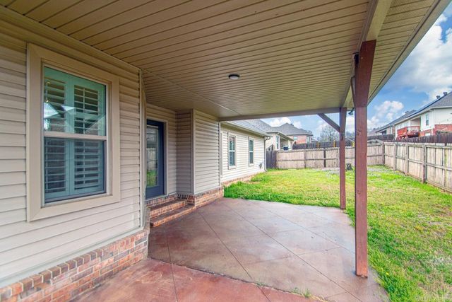 582 Crepe Myrtle Loop, Cabot, AR 72023
