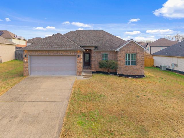582 Crepe Myrtle Loop, Cabot, AR 72023