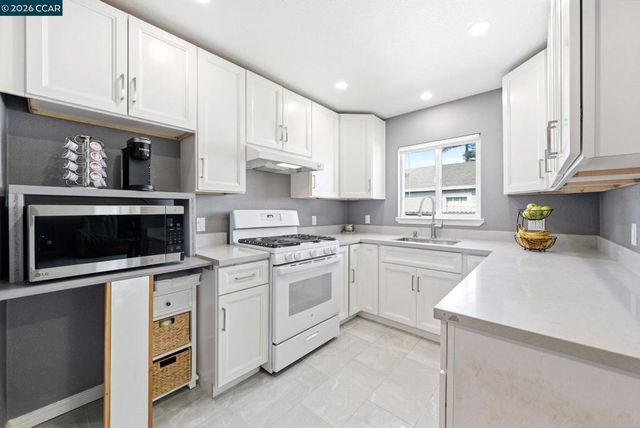 3021 Georgia St, Vallejo, CA 94591