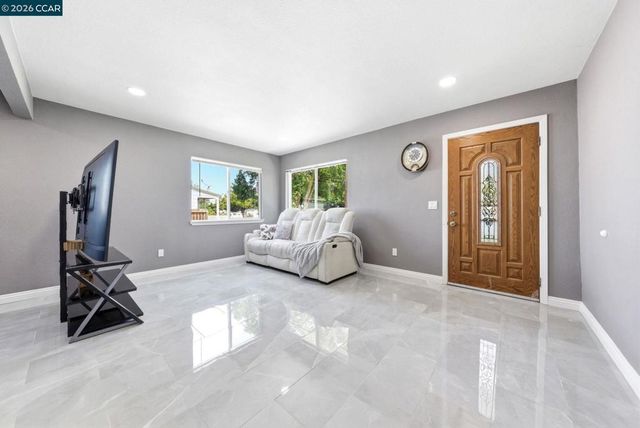 3021 Georgia St, Vallejo, CA 94591