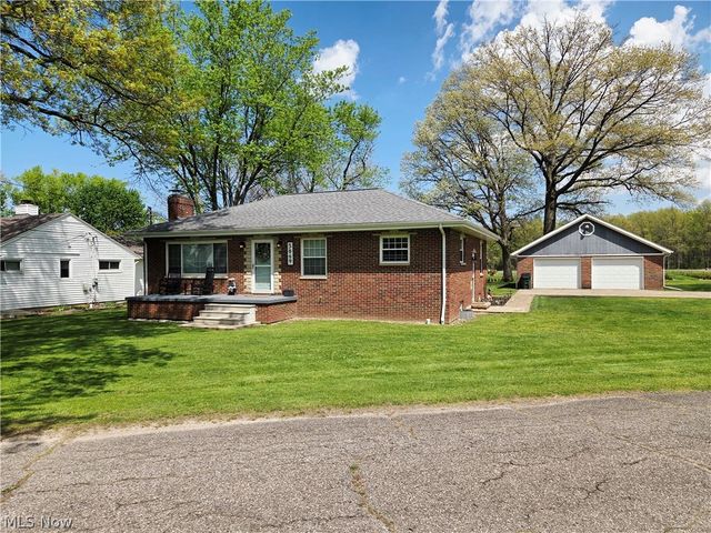 5869 Oberlin Road, Amherst, OH 44001