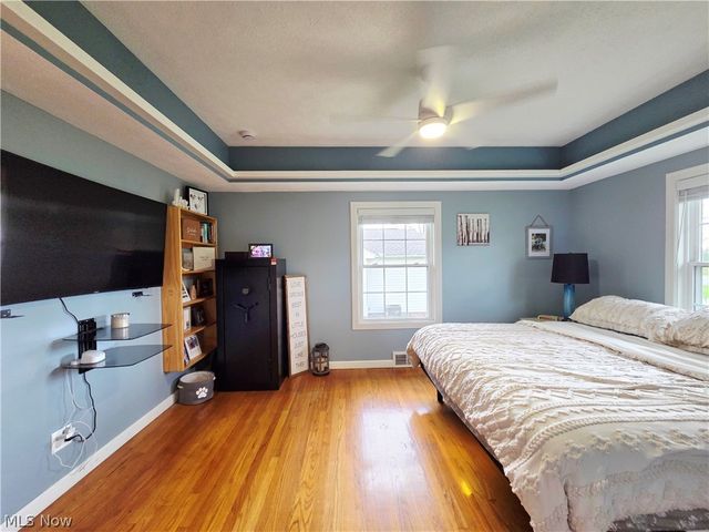 5869 Oberlin Road, Amherst, OH 44001
