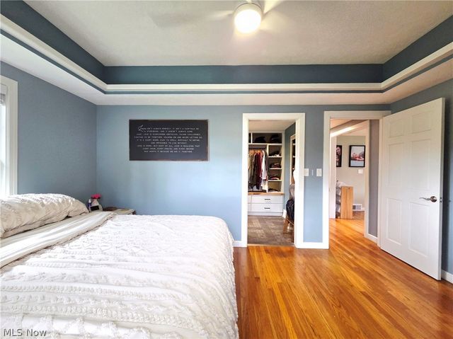 5869 Oberlin Road, Amherst, OH 44001