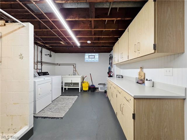 5869 Oberlin Road, Amherst, OH 44001