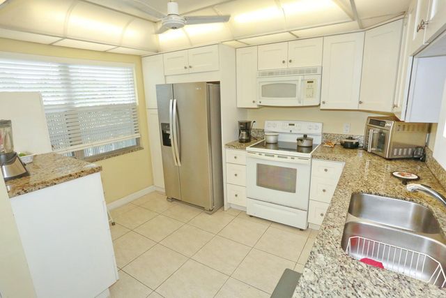 3004 Portofino Isle G3, Coconut Creek, FL 33066