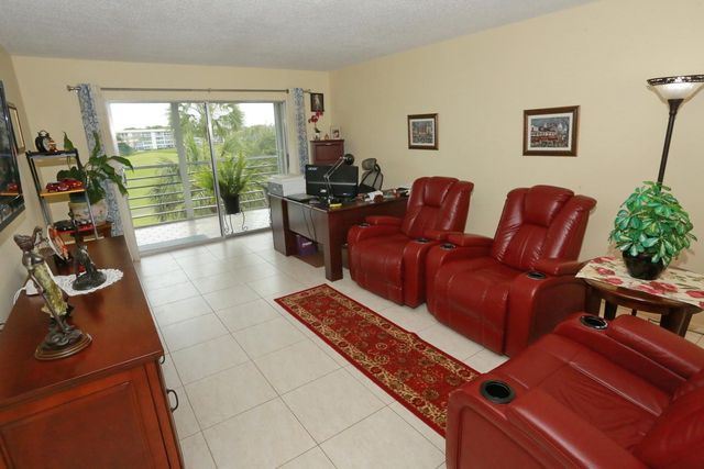 3004 Portofino Isle G3, Coconut Creek, FL 33066