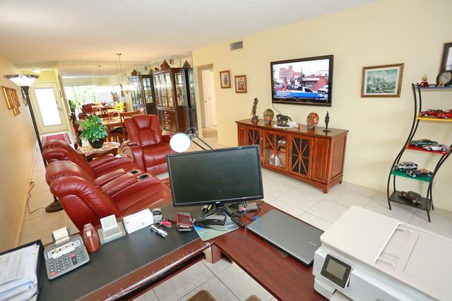3004 Portofino Isle G3, Coconut Creek, FL 33066