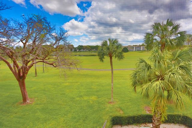 3004 Portofino Isle G3, Coconut Creek, FL 33066
