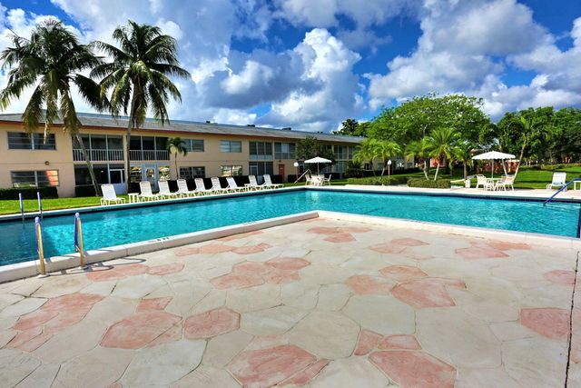 3004 Portofino Isle G3, Coconut Creek, FL 33066