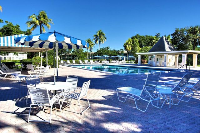 3004 Portofino Isle G3, Coconut Creek, FL 33066