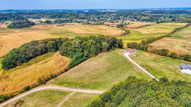 3629 Country Club Road SW, Lancaster, OH 43130