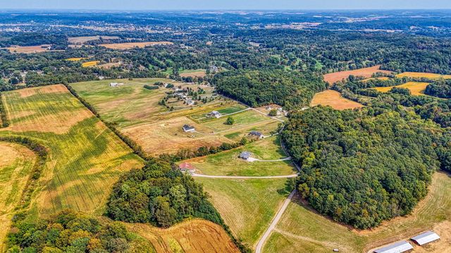 3629 Country Club Road SW, Lancaster, OH 43130