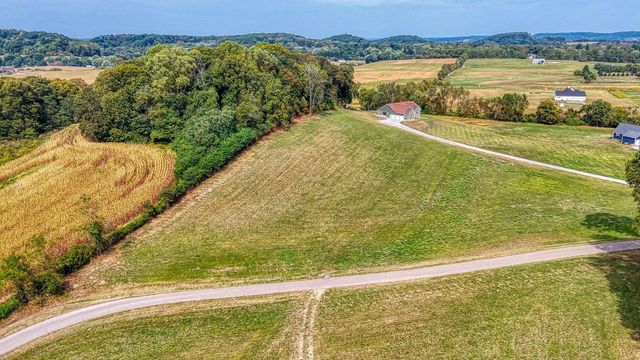 3629 Country Club Road SW, Lancaster, OH 43130