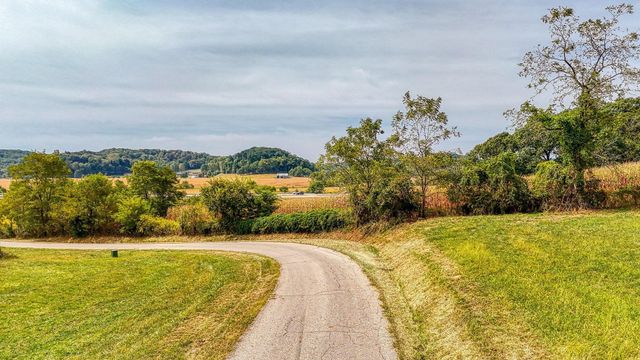 3629 Country Club Road SW, Lancaster, OH 43130