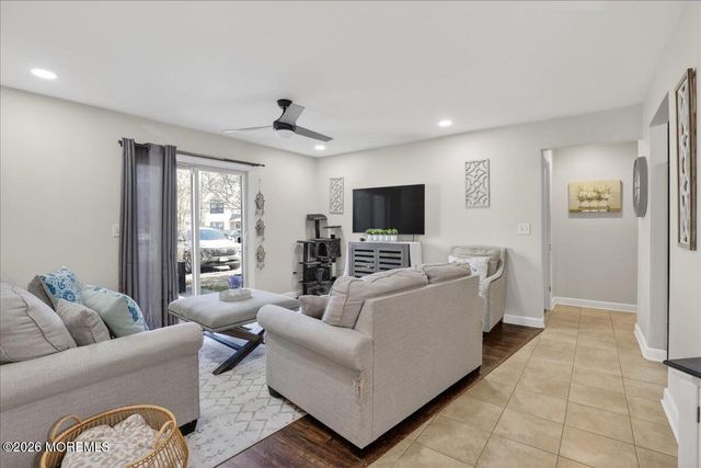 402 Daisy Court, Jackson, NJ 08527