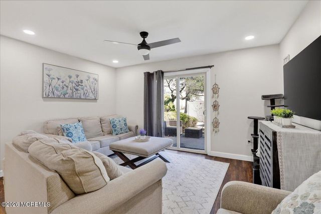 402 Daisy Court, Jackson, NJ 08527