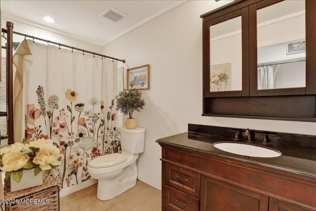 402 Daisy Court, Jackson, NJ 08527